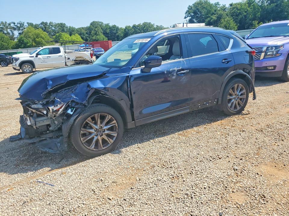 2021 Mazda Cx-5 მანქანა იყიდება აუქციონზე, vin: JM3KFADM2M1373459, აუქციონის ნომერი: 59570516