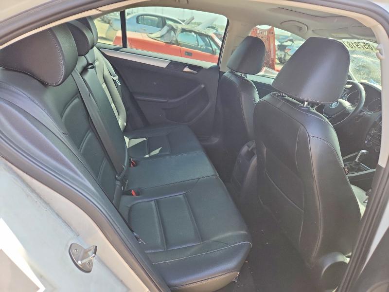 2018 Volkswagen Jetta მანქანა იყიდება აუქციონზე, vin: 3VWL17AJ8JM203417, აუქციონის ნომერი: 85791875