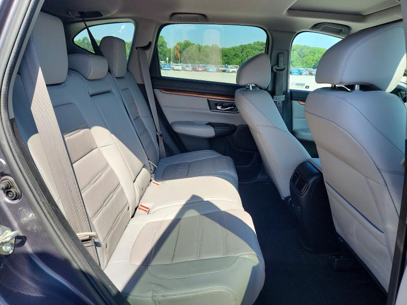 59702406 :رقم المزاد ، 2HKRW2H8XHH608943 vin ، 2017 Honda Cr-v مزاد بيع