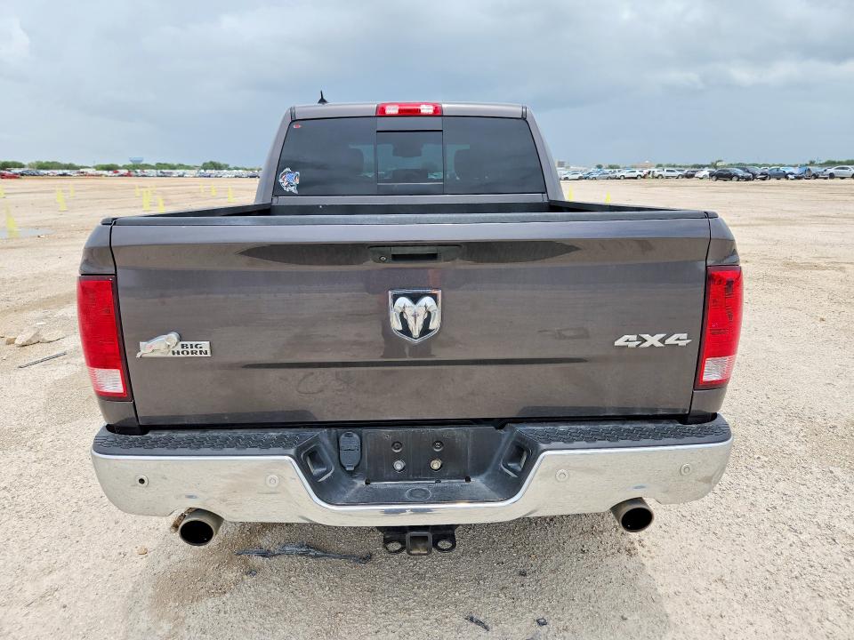 61665946 :رقم المزاد ، 1C6RR7LTXKS550445 vin ، 2019 Ram 1500 Classic مزاد بيع