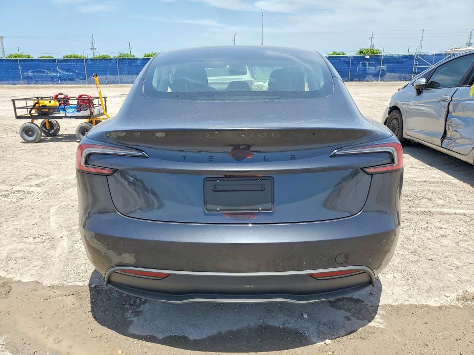 61314186 :رقم المزاد ، 5YJ3E1EAXTF142318 vin ، 2026 Tesla Model 3 مزاد بيع