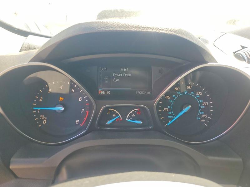 85627875 :رقم المزاد ، 1FMCU0GX1GUB67017 vin ، 2016 Ford Escape مزاد بيع