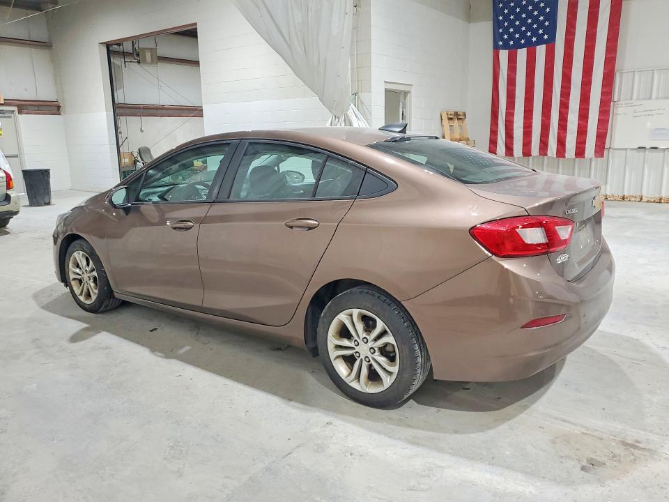 2019 Chevrolet Cruze მანქანა იყიდება აუქციონზე, vin: 1G1BC5SM1K7137223, აუქციონის ნომერი: 60211796