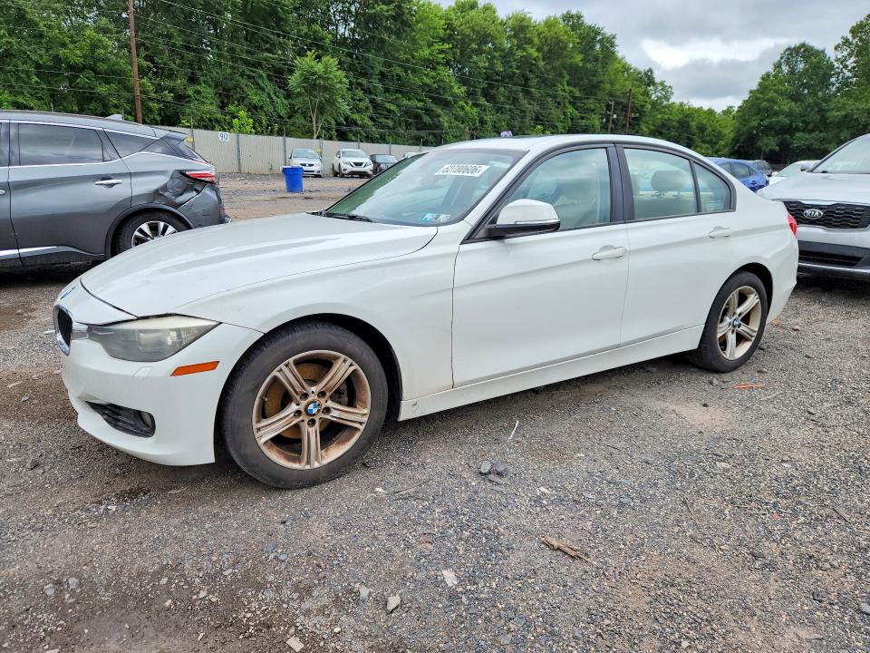2013 Bmw 328 მანქანა იყიდება აუქციონზე, vin: WBA3B5G51DNS04219, აუქციონის ნომერი: 62780606
