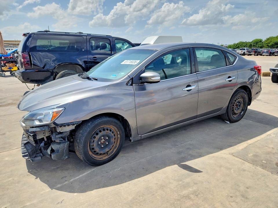 Aukcja sprzedaży 2017 Nissan Sentra, vin: 3N1AB7AP7HY268602, numer aukcji: 61718036