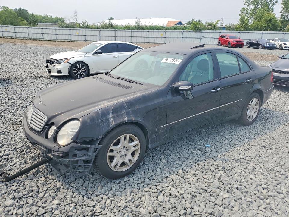 60764346 :رقم المزاد ، WDBUF56J16A817752 vin ، 2006 Mercedes-benz E مزاد بيع