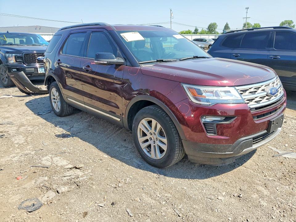 59694276 :رقم المزاد ، 1FM5K8D8XJGC04050 vin ، 2018 Ford Explorer مزاد بيع