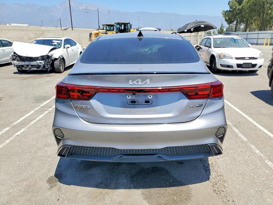 63143656 :رقم المزاد ، 3KPF54AD9PE568558 vin ، 2023 Kia Forte مزاد بيع
