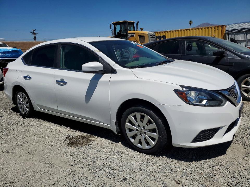 Aukcja sprzedaży 2017 Nissan Sentra, vin: 3N1AB7AP5HY337772, numer aukcji: 61758636