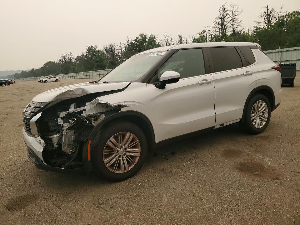 2022 Mitsubishi Outlander მანქანა იყიდება აუქციონზე, vin: JA4J4TA82NZ047901, აუქციონის ნომერი: 61225526