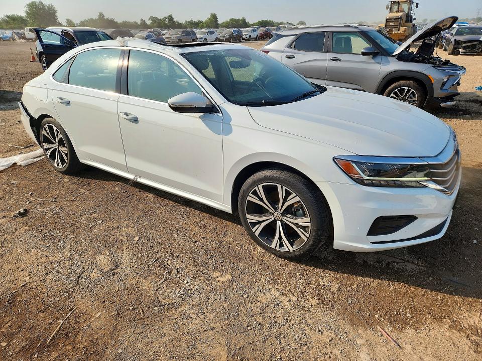 Продажа на аукционе авто 2021 Volkswagen Passat, vin: 1VWSA7A33MC003029, номер лота: 61132196