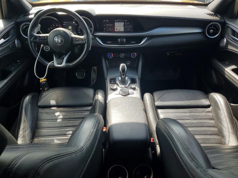 62447606 :رقم المزاد ، ZASPAKBN0N7D33837 vin ، 2022 Alfa Romeo Stelvio مزاد بيع