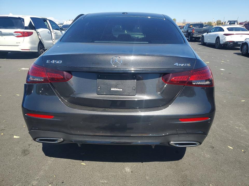 2022 Mercedes-benz E მანქანა იყიდება აუქციონზე, vin: W1KZF5KB4NB024000, აუქციონის ნომერი: 60889316