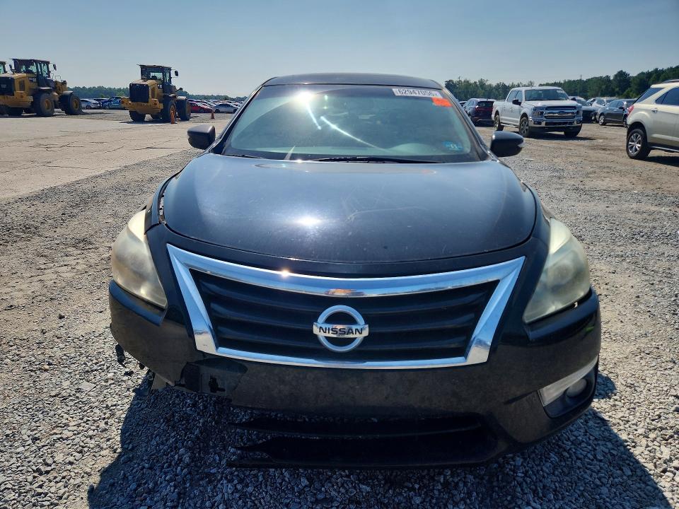 Продажа на аукционе авто 2015 Nissan Altima, vin: 1N4AL3AP1FC447247, номер лота: 62947056