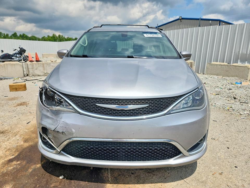 Продаж на аукціоні авто 2018 Chrysler Pacifica, vin: 2C4RC1FG0JR157480, номер лоту: 61798786