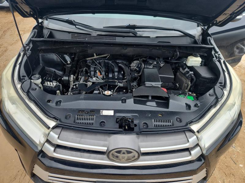 Продажа на аукционе авто 2018 Toyota Highlander, vin: 5TDZZRFH0JS243630, номер лота: 61201126