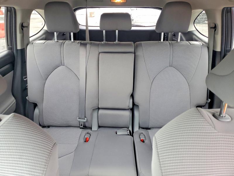 60071926 :رقم المزاد ، 5TDKDRBH1PS519313 vin ، 2023 Toyota Highlander مزاد بيع