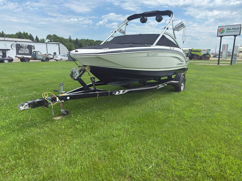 2011 Chaparral Boat მანქანა იყიდება აუქციონზე, vin: FGB501921011, აუქციონის ნომერი: 62310676