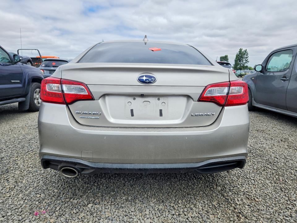Продаж на аукціоні авто 2018 Subaru Legacy, vin: 4S3BNAN68J3024964, номер лоту: 85449715