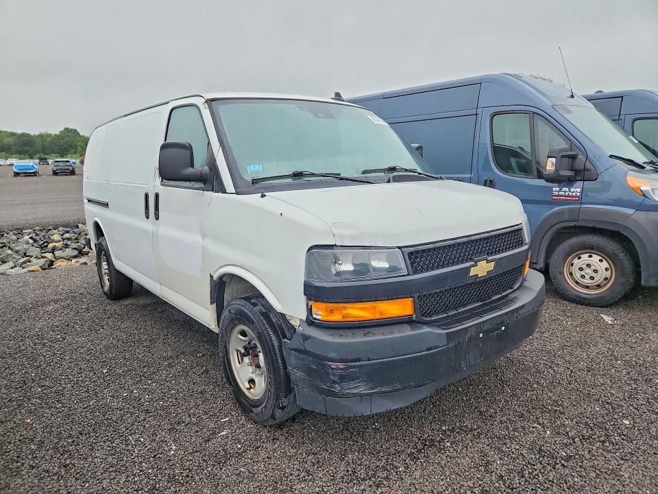 2021 Chevrolet Express G2500 მანქანა იყიდება აუქციონზე, vin: 1GCWGAFP5M1302125, აუქციონის ნომერი: 63389326