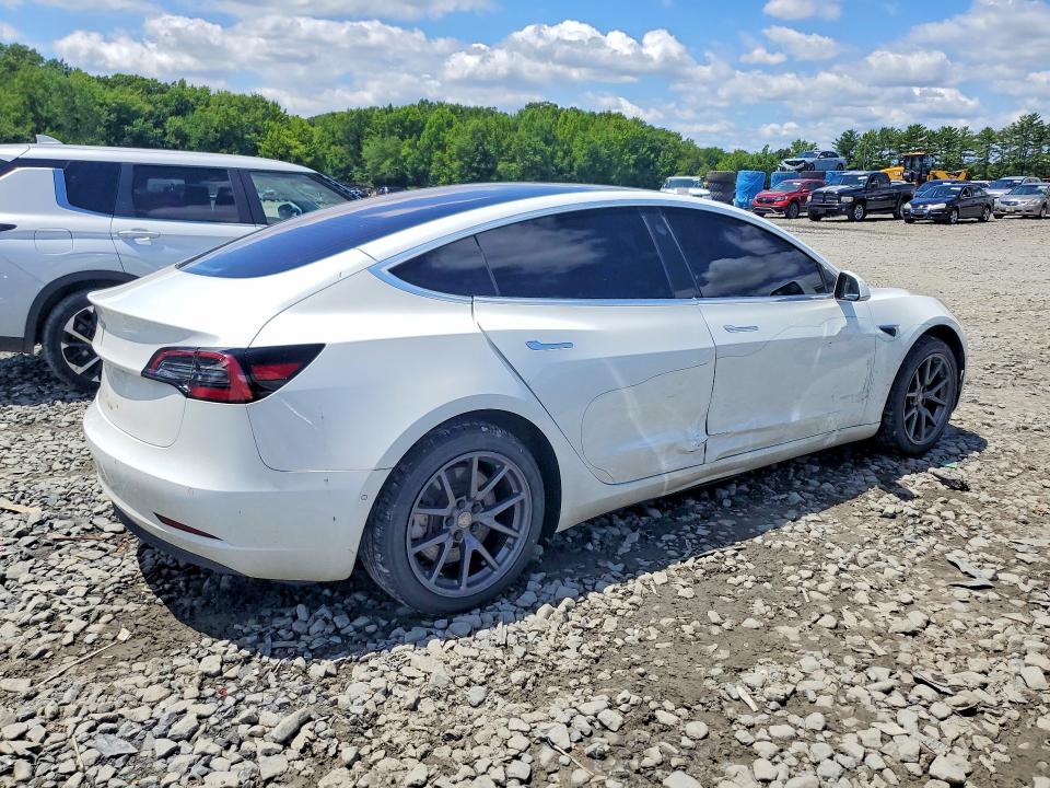 Продаж на аукціоні авто 2018 Tesla Model 3, vin: 5YJ3E1EA6JF038695, номер лоту: 60199676