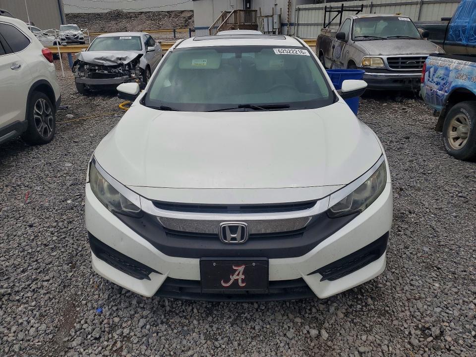Продажа на аукционе авто 2016 Honda Civic, vin: 19XFC2F77GE093103, номер лота: 62522216