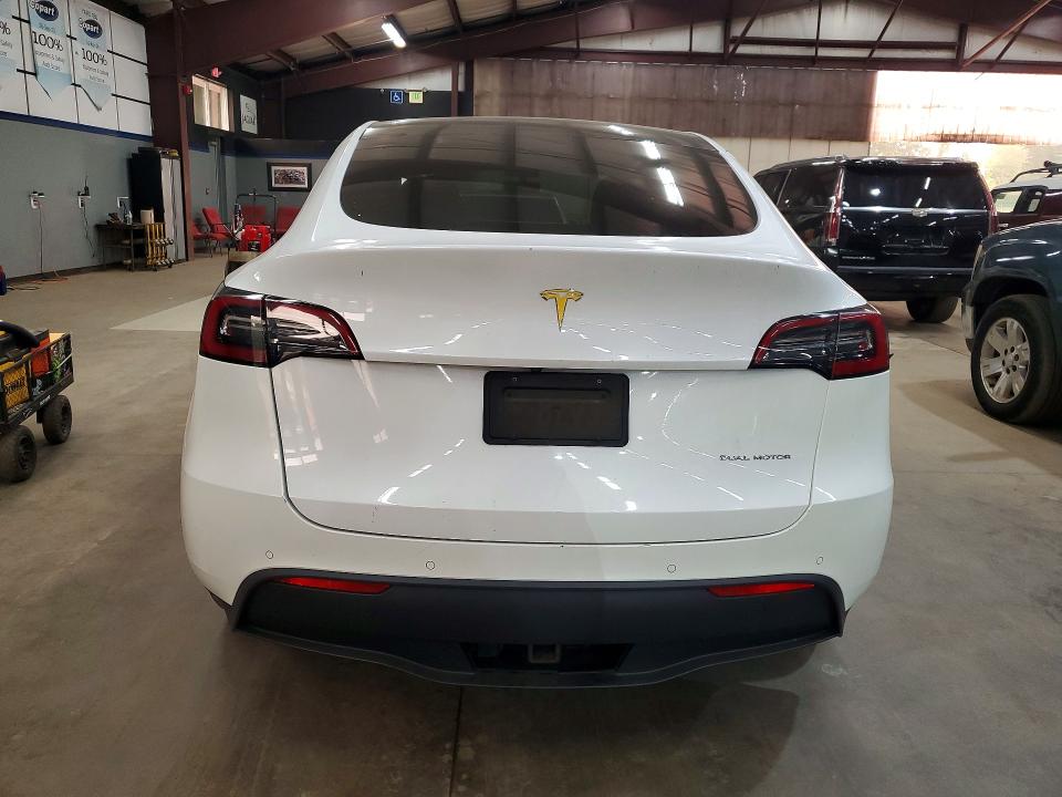Продаж на аукціоні авто 2021 Tesla Model Y, vin: 5YJYGDEEXMF180914, номер лоту: 60773126