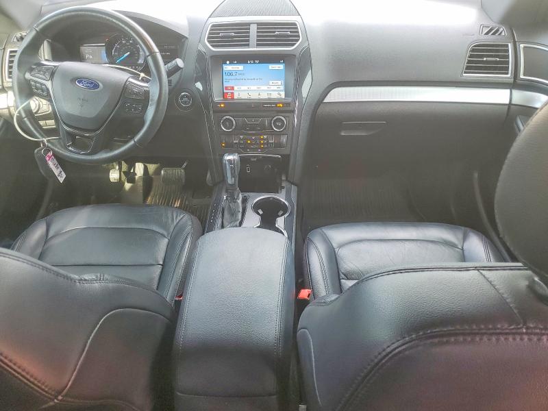 Продажа на аукционе авто 2017 Ford Explorer, vin: 1FM5K7D87HGD63645, номер лота: 61795356