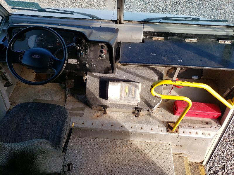 59827496 :رقم المزاد ، 1F66F5KY6G0A08514 vin ، 2016 Ford F59 مزاد بيع