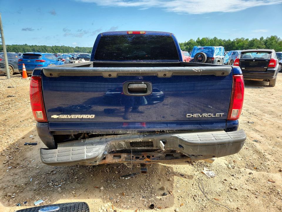 2004 Chevrolet Silverado მანქანა იყიდება აუქციონზე, vin: 2GCEC19T341353956, აუქციონის ნომერი: 61078396