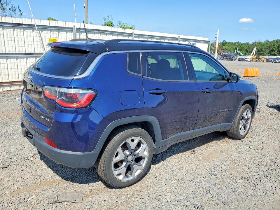 62239826 :رقم المزاد ، 3C4NJDCB6JT134345 vin ، 2018 Jeep Compass مزاد بيع