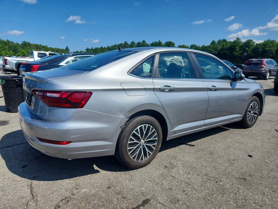 85615195 :رقم المزاد ، 3VWCB7BU6LM028321 vin ، 2020 Volkswagen Jetta مزاد بيع