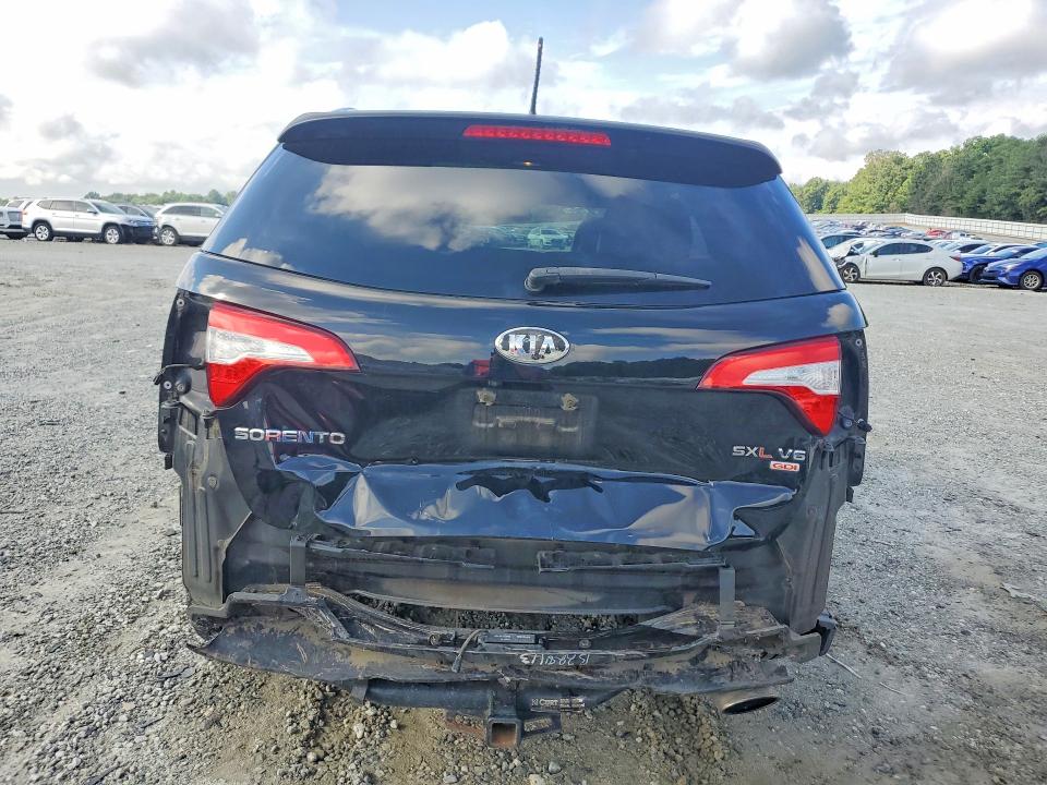 60563236 :رقم المزاد ، 5XYKW4A74EG528149 vin ، 2014 Kia Sorento مزاد بيع