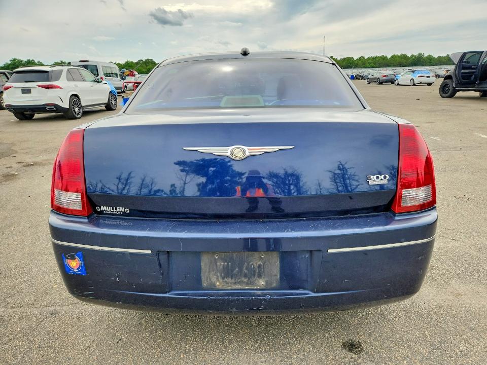 60388206 :رقم المزاد ، 2C3AA53G45H183174 vin ، 2005 Chrysler 300 مزاد بيع