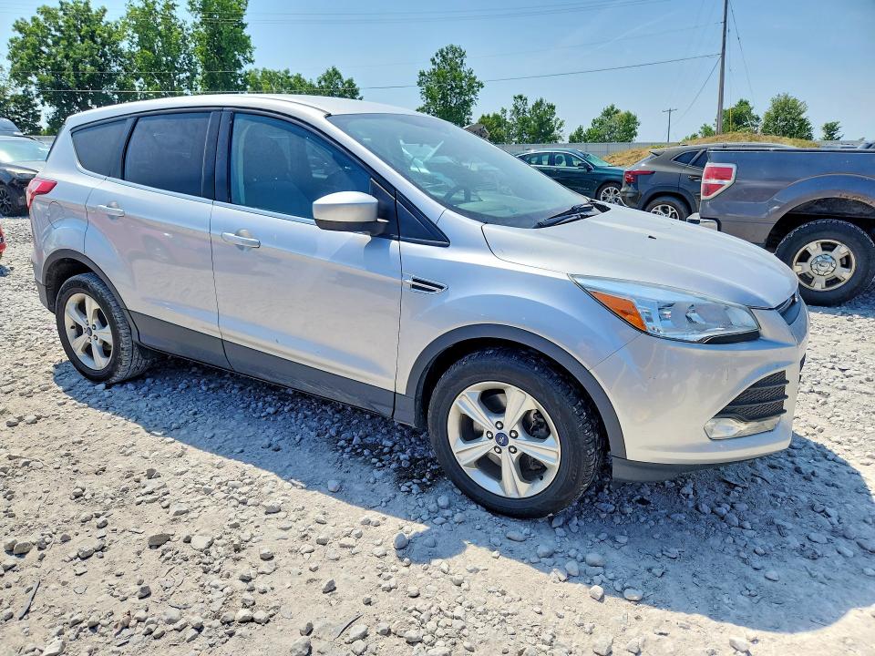 2014 Ford Escape მანქანა იყიდება აუქციონზე, vin: 1FMCU9GX5EUA12553, აუქციონის ნომერი: 62959806
