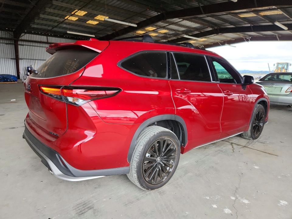 Продажа на аукционе авто 2024 Toyota Highlander, vin: 5TDKDRBH0RS550944, номер лота: 62116796