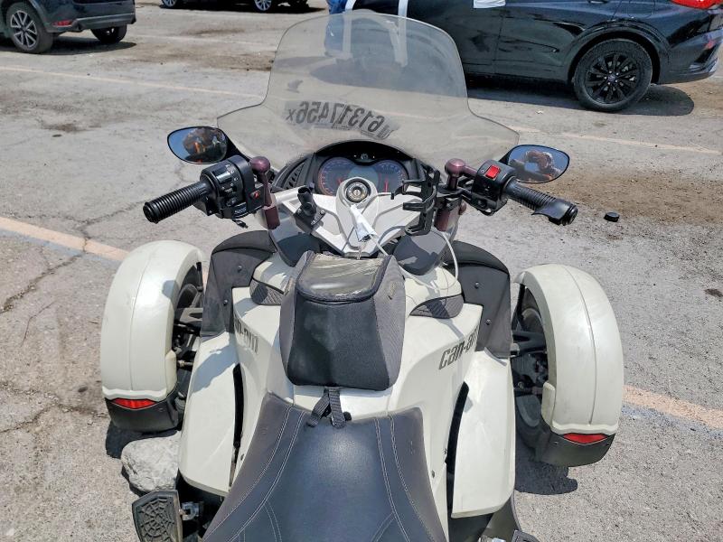 Продажа на аукционе авто 2012 Can-am Spyder Roadster, vin: 2BXJADA13CV000494, номер лота: 61317456