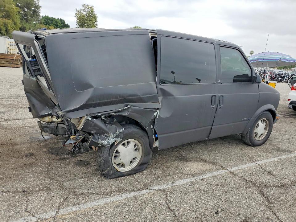 1997 Chevrolet Astro მანქანა იყიდება აუქციონზე, vin: 1GCDM19WXVB138157, აუქციონის ნომერი: 59351306