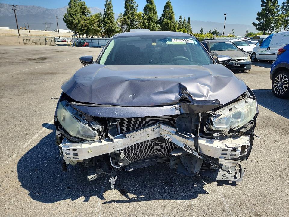 2016 Honda Civic მანქანა იყიდება აუქციონზე, vin: 2HGFC2F52GH565969, აუქციონის ნომერი: 60081386
