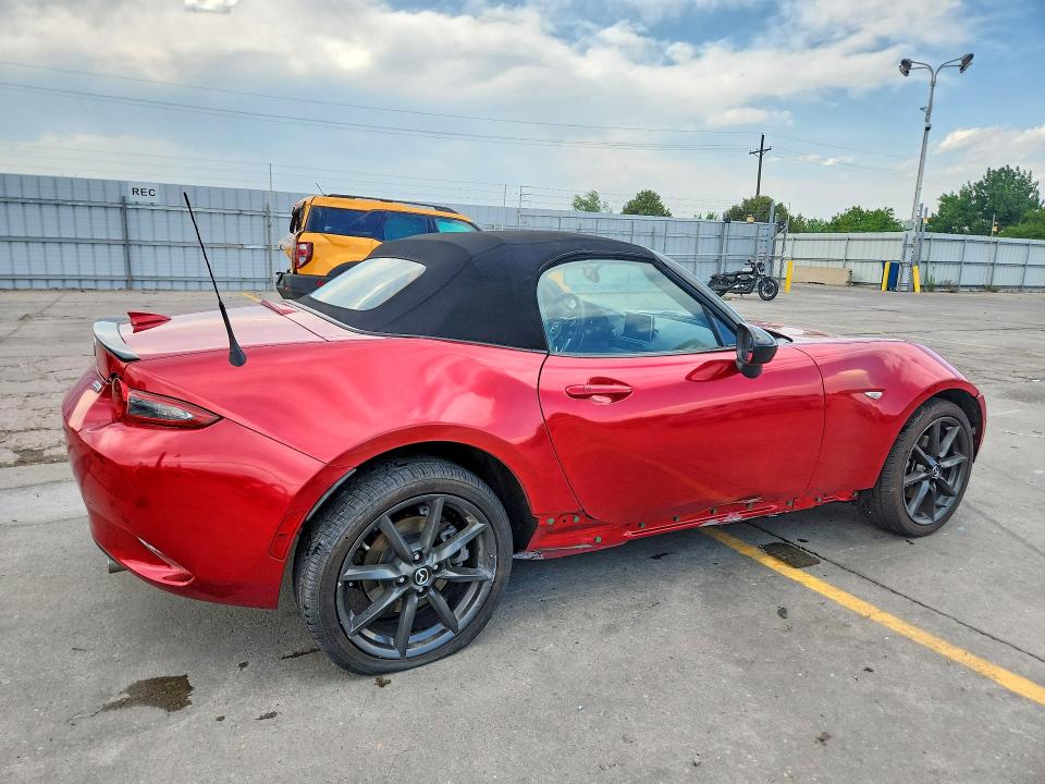 58154816 :رقم المزاد ، JM1NDAC77G0117075 vin ، 2016 Mazda Mx-5 Miata مزاد بيع