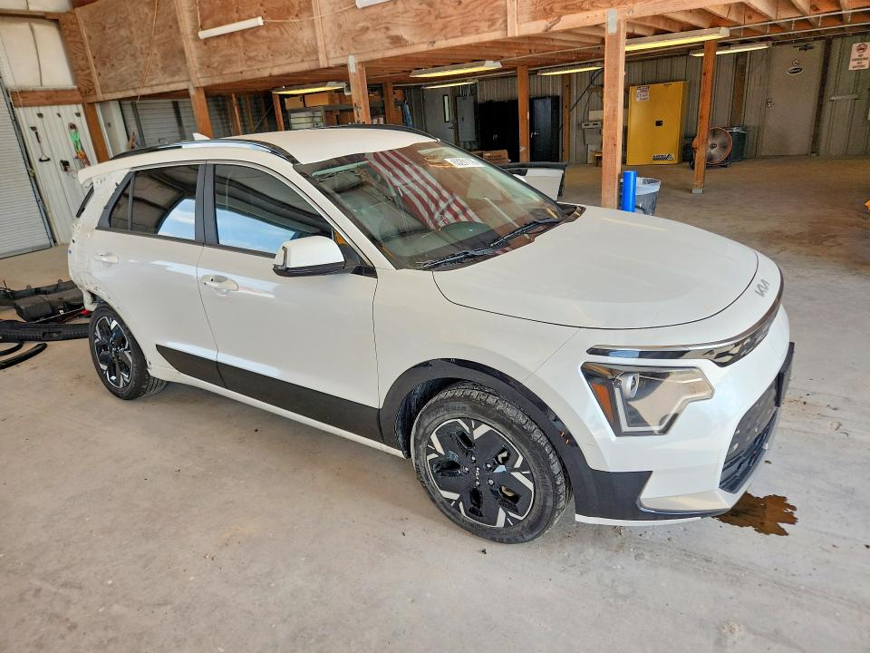 63291176 :رقم المزاد ، KNDCR3L13R5091337 vin ، 2024 Kia Niro مزاد بيع