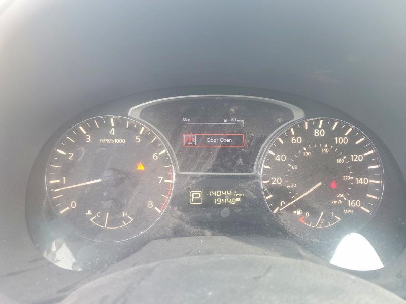 60750606 :رقم المزاد ، 1N4AL3APXFN390437 vin ، 2015 Nissan Altima مزاد بيع