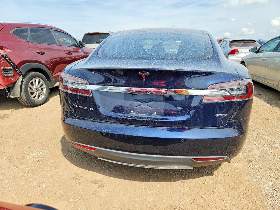 Продаж на аукціоні авто 2015 Tesla Model S, vin: 5YJSA1H25FF086899, номер лоту: 59821696