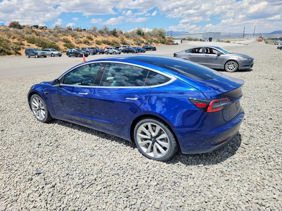 Продаж на аукціоні авто 2018 Tesla Model 3, vin: 5YJ3E1EB1JF147753, номер лоту: 60572646