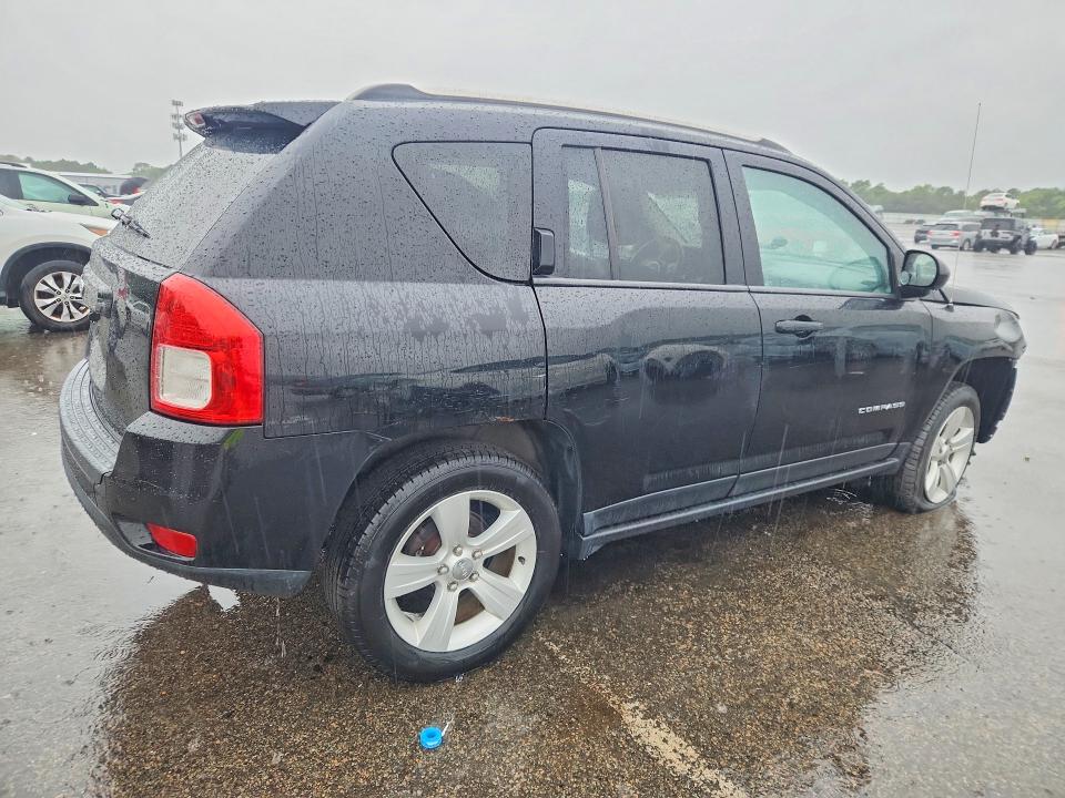 2013 Jeep Compass მანქანა იყიდება აუქციონზე, vin: 1C4NJDBB5DD245481, აუქციონის ნომერი: 59711896