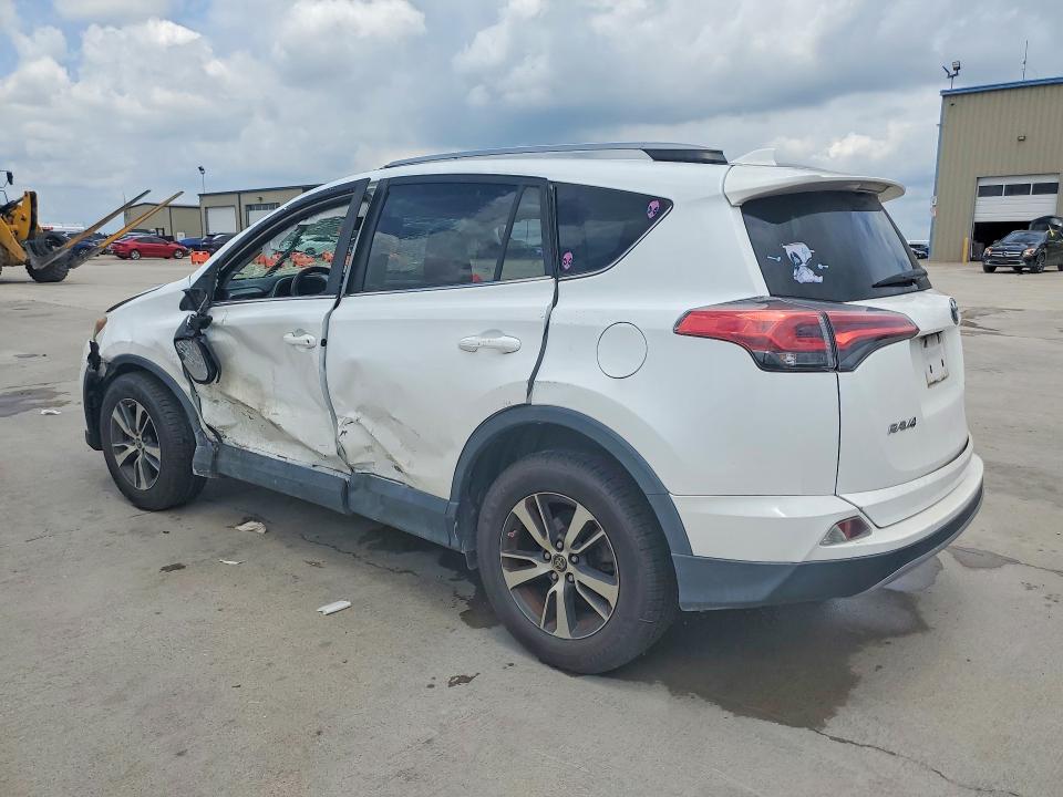 Продажа на аукционе авто 2018 Toyota Rav4, vin: 2T3WFREV4JW445078, номер лота: 60484726