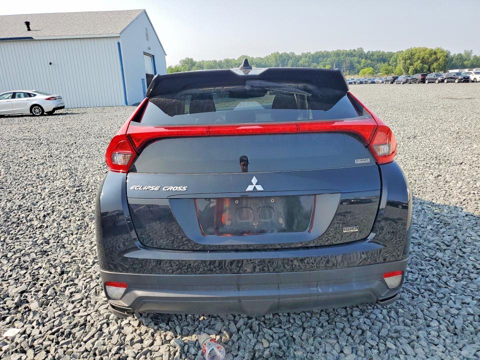 61708756 :رقم المزاد ، JA4AT4AAXLZ009471 vin ، 2020 Mitsubishi Eclipse Cross مزاد بيع