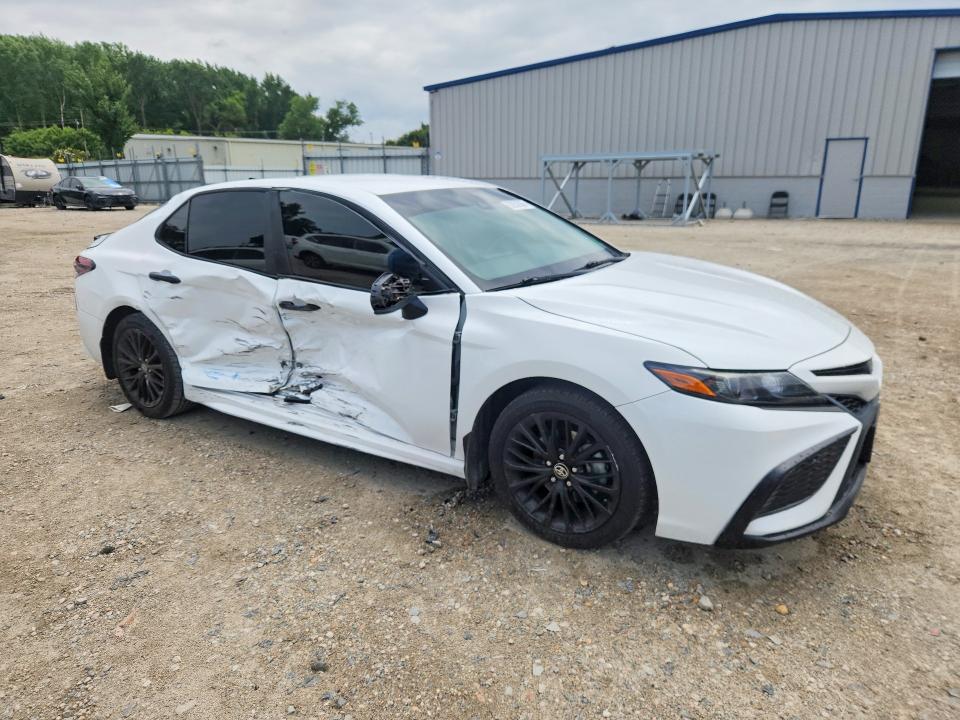 2021 Toyota Camry მანქანა იყიდება აუქციონზე, vin: 4T1G11AK4MU430058, აუქციონის ნომერი: 62052836