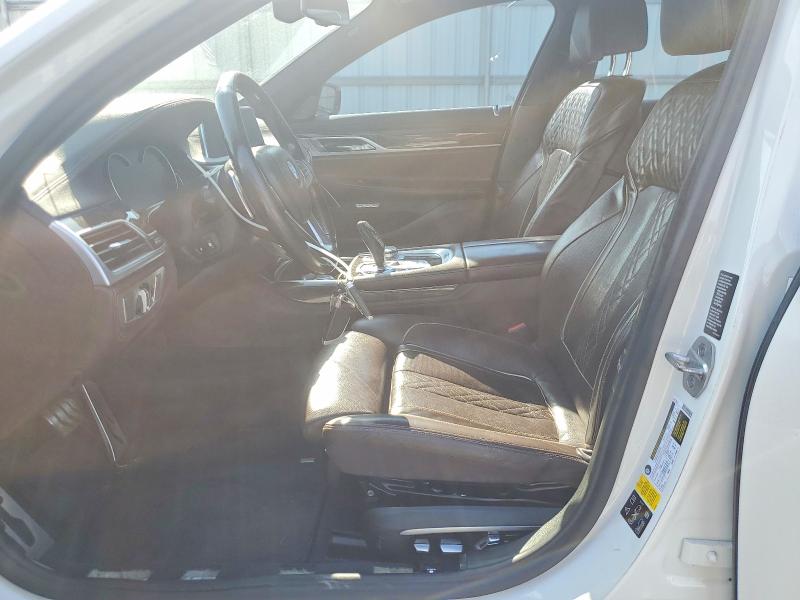 60606156 :رقم المزاد ، WBA7F2C3XHG423411 vin ، 2017 Bmw 750 مزاد بيع