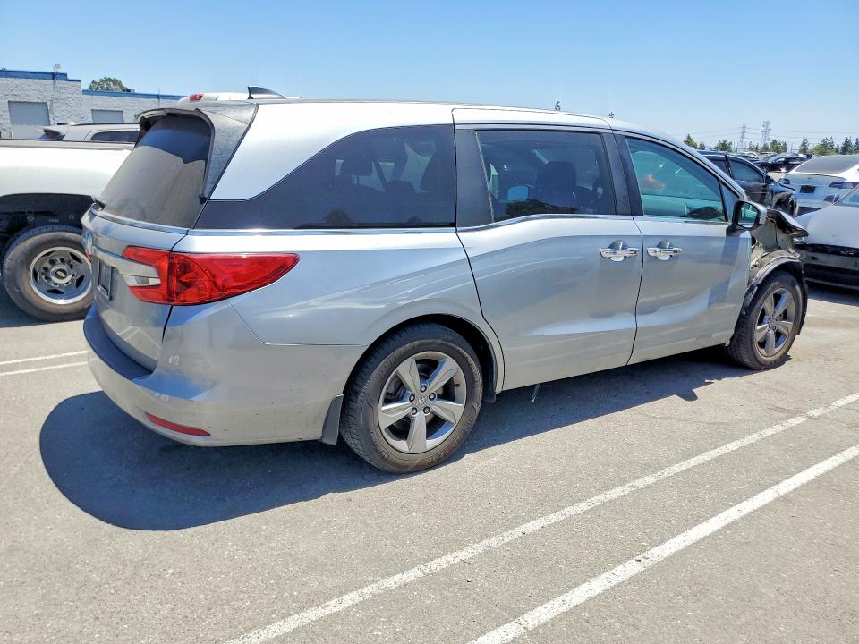 2019 Honda Odyssey მანქანა იყიდება აუქციონზე, vin: 5FNRL6H58KB110736, აუქციონის ნომერი: 62829726
